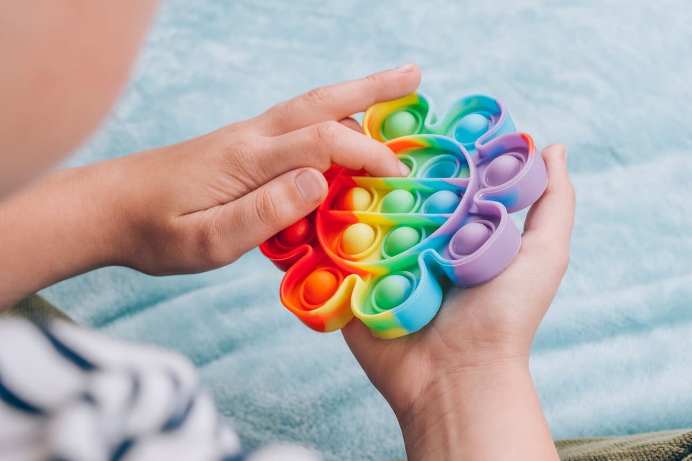 Brinquedos sensoriais: entenda a nova moda dos fidget toys